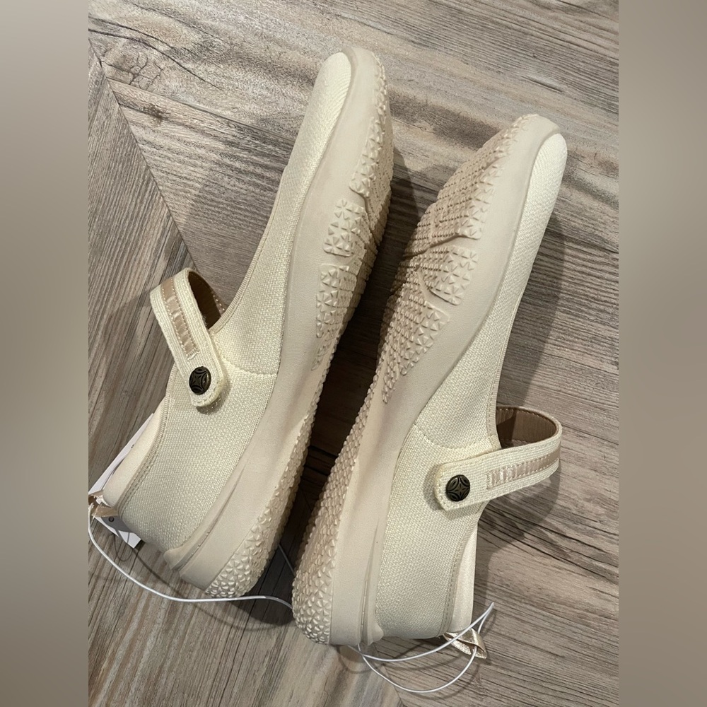 J- Sport Mary Jane sneakers - Picture 4 of 7